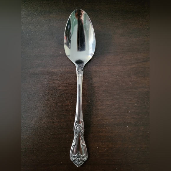 WM A Rogers Premier Stainless Demitasse Spoons (set of 9) - Picture 4 of 4